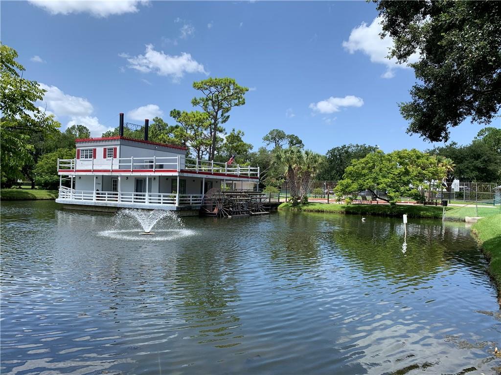 VILLAGE SQUARE CONDO - Residential Lease