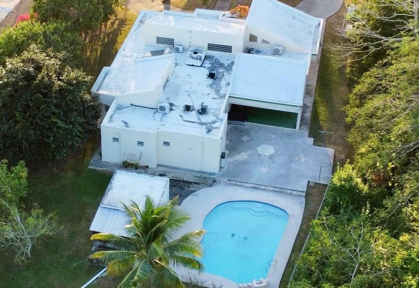 $600,000
4 Bedrooms | 2.5 Bathrooms
Bo. Pueblo, Cabo Rojo – Single-Family Home
This property features:
Built on a 3,288.0346 m² lot (approx. 0.81 acres)
2,477 sq ft of living area
Master bedroom with two walk-in closets and spacious bathroom with jacuzzi
Open-concept layout with kitchen, dining, and living room
Family Room
Terrace
High ceilings
Two-car garage
Side balcony
Swimming pool with two changing rooms and a storage house
Yard with fruit trees: breadfruit, avocado, starfruit, plantain, and more
Additional features:
6 mini-split A/C units
Water cistern
Water softener system
Gas-powered generator
Call or Text Now!
Samuel “Sammy” Bonet, REALTOR®
Real Estate Broker – Lic. C-22167