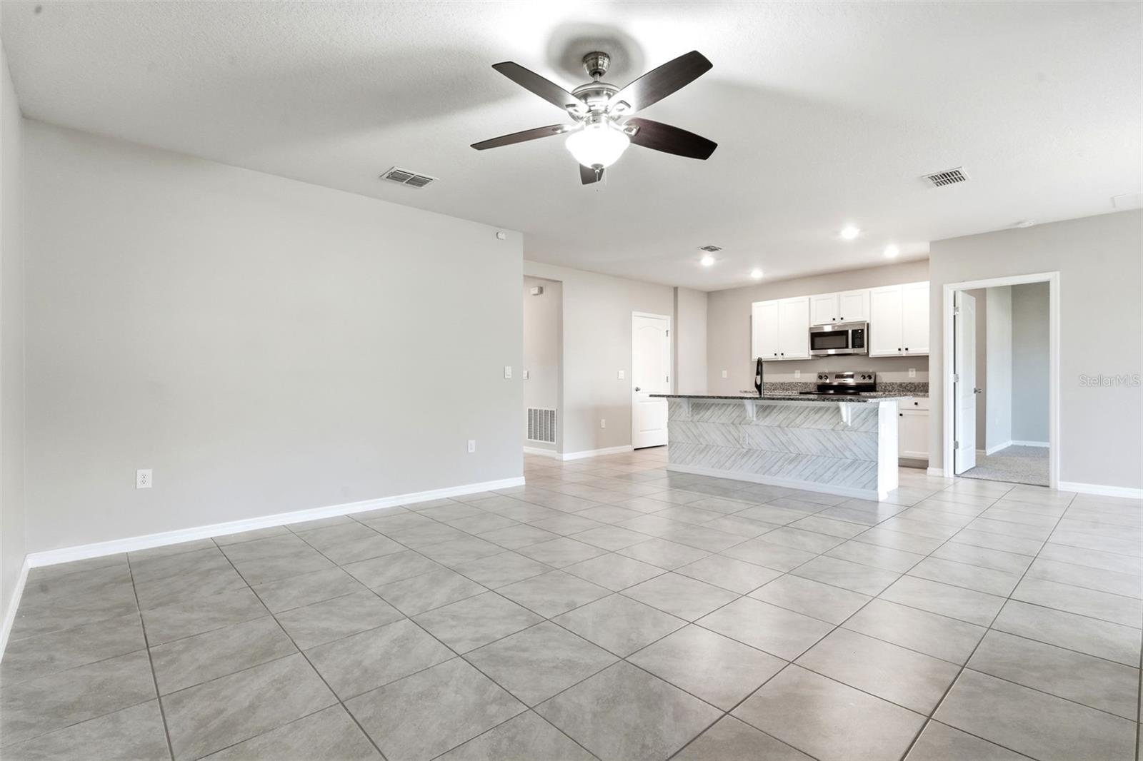 895 LAZIO CIRCLE