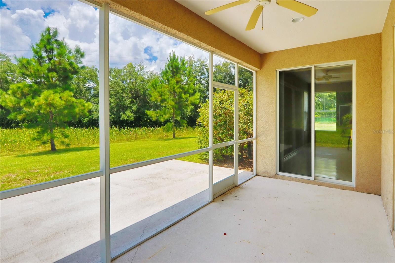 WILDERNESS LAKE PRESERVE - Residential