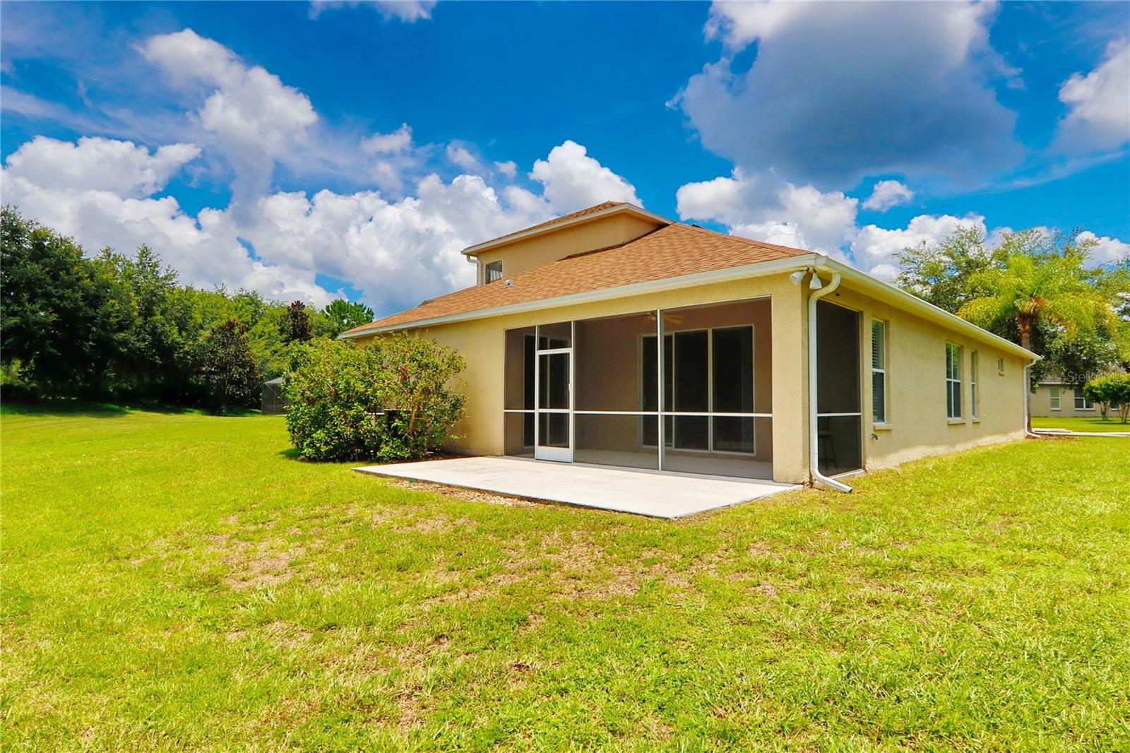 WILDERNESS LAKE PRESERVE - Residential