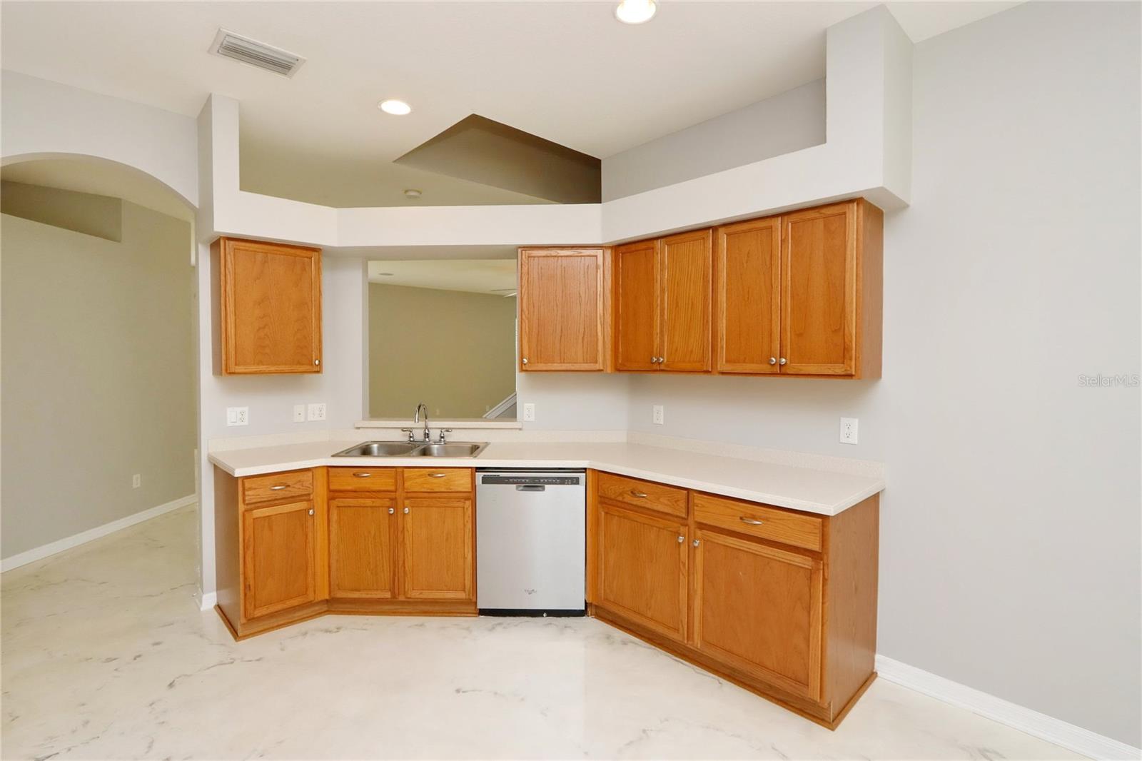 WILDERNESS LAKE PRESERVE - Residential