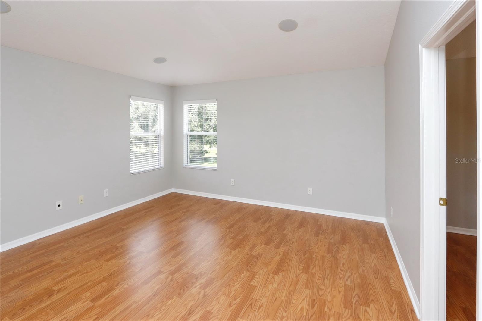 WILDERNESS LAKE PRESERVE - Residential