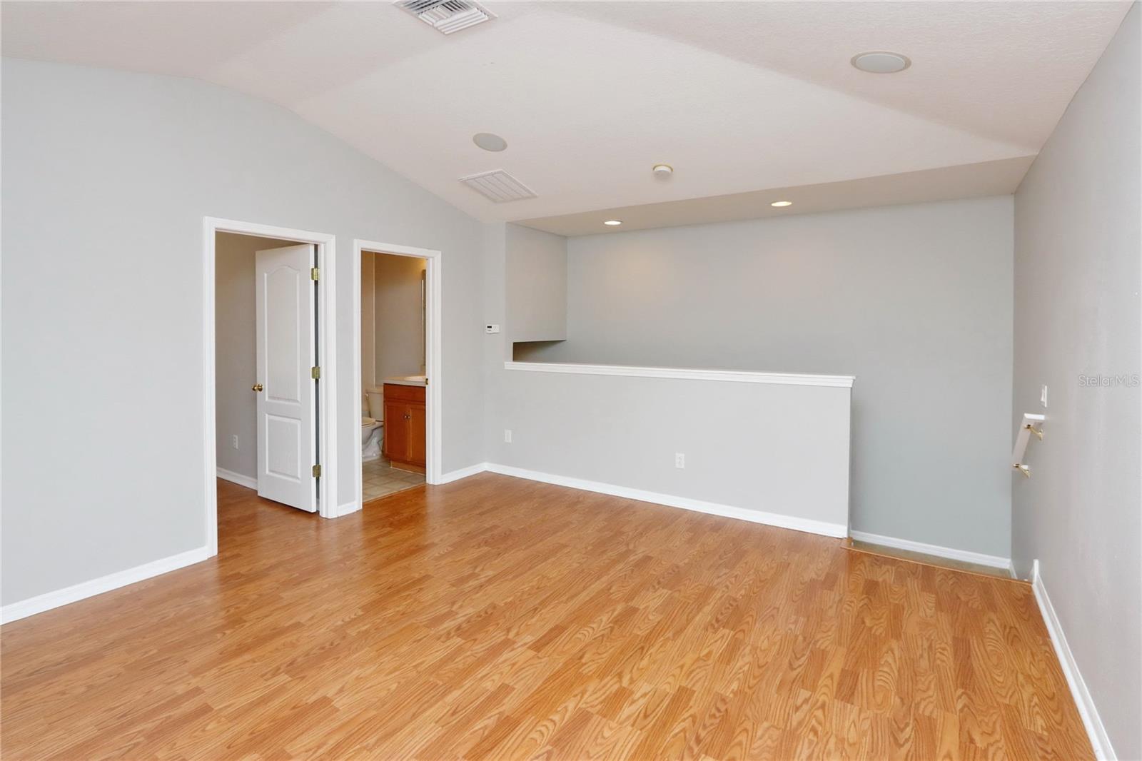 WILDERNESS LAKE PRESERVE - Residential