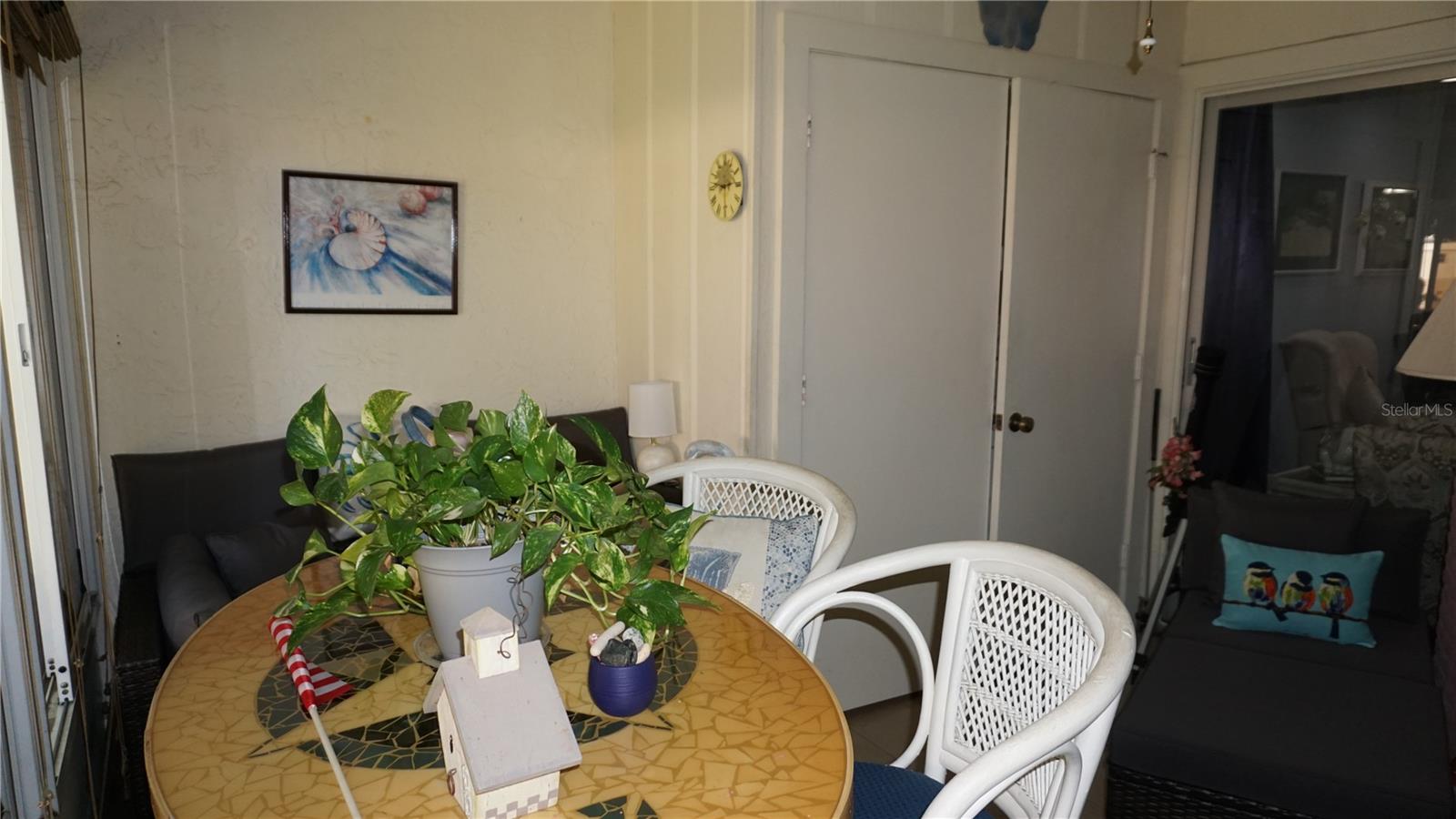 CHATEAU VILLAGE CONDO 03 - Residential