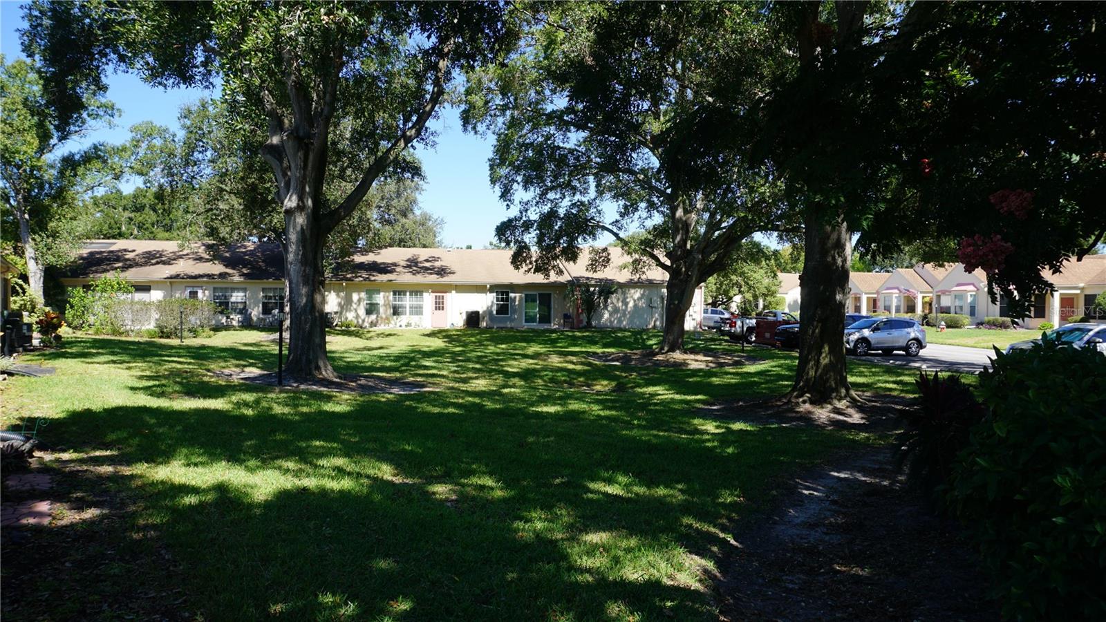 CHATEAU VILLAGE CONDO 03 - Residential