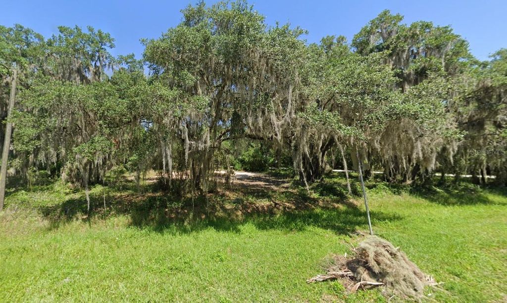 Photo of 11201 W Beach Pkwy, Lake Wales, FL 33898 (MLS # A4696801)