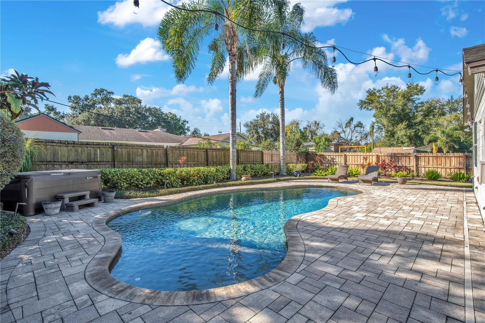 PEMBER TERRACE - Residential