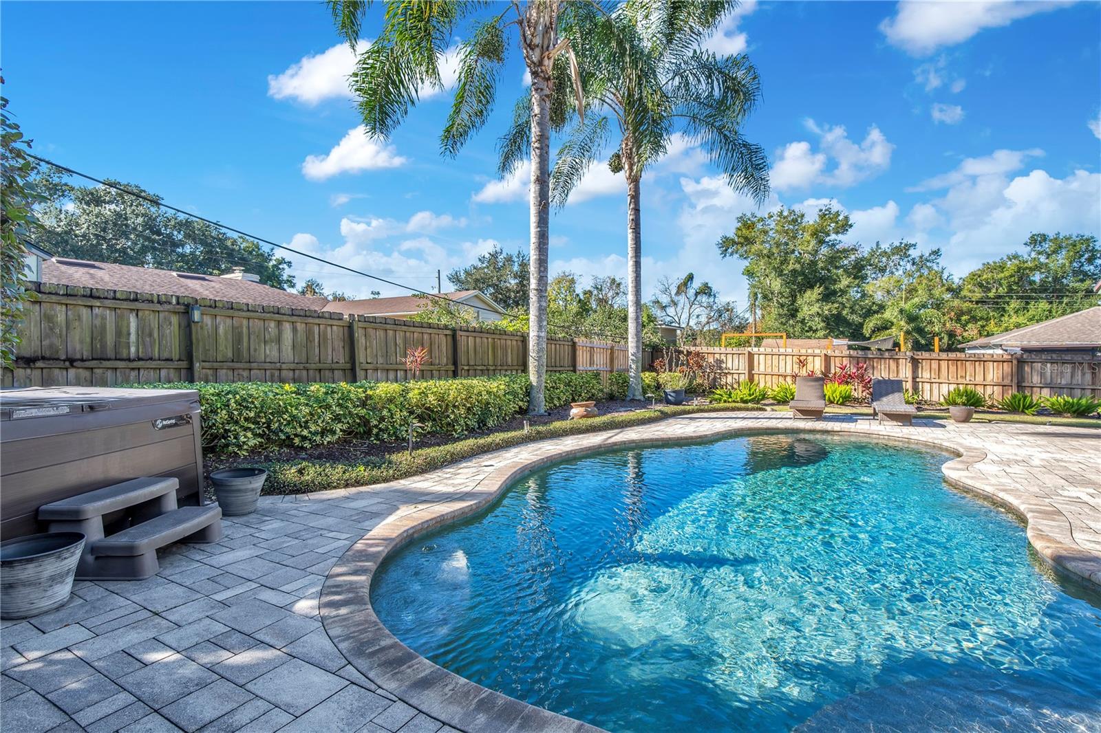 PEMBER TERRACE - Residential