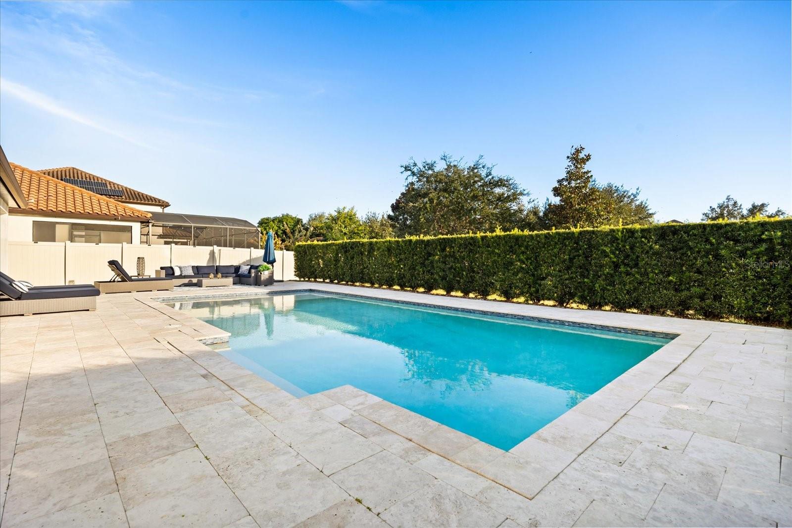 LAKESIDE ESTATES - Residential