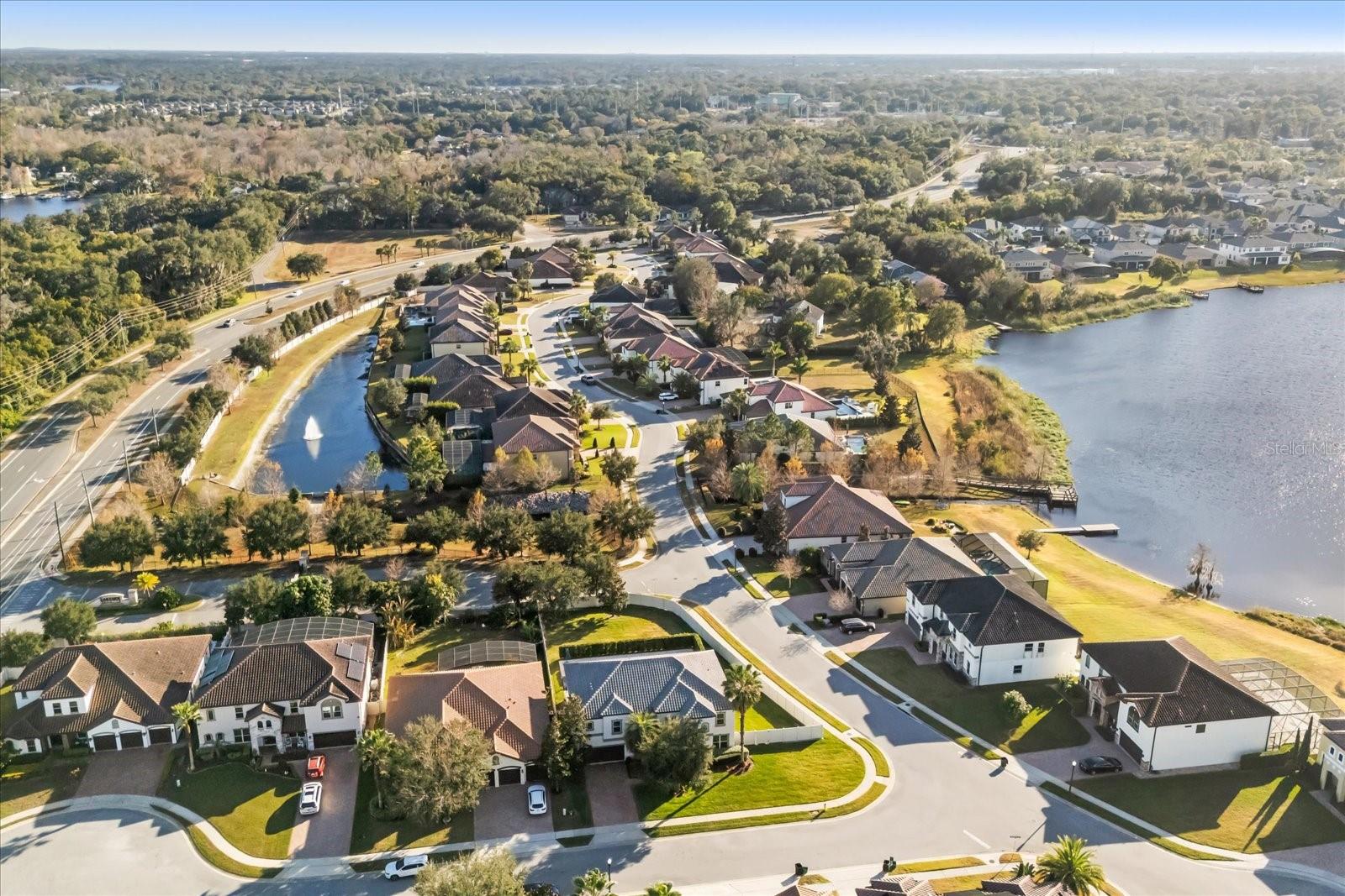 LAKESIDE ESTATES - Residential