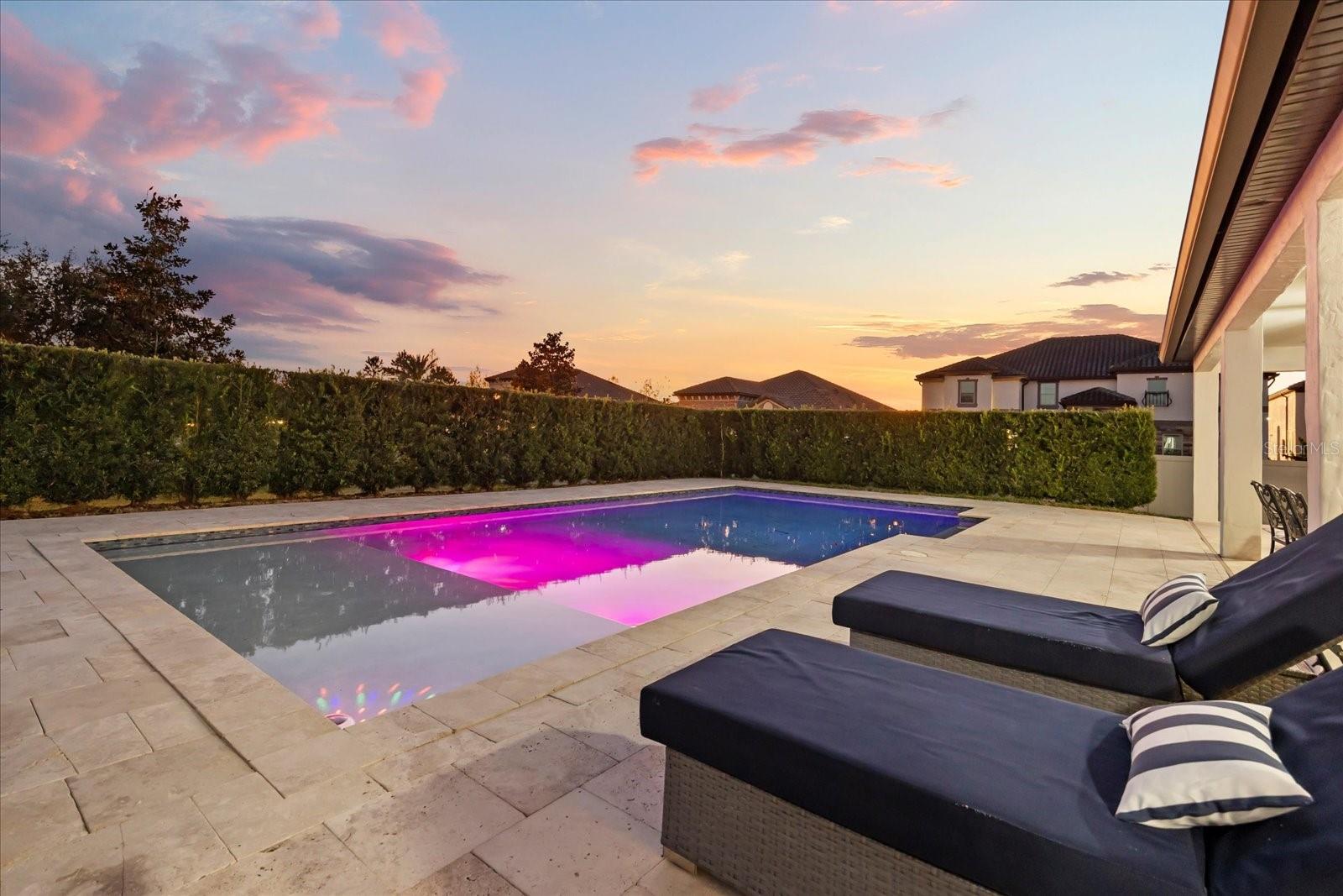 LAKESIDE ESTATES - Residential