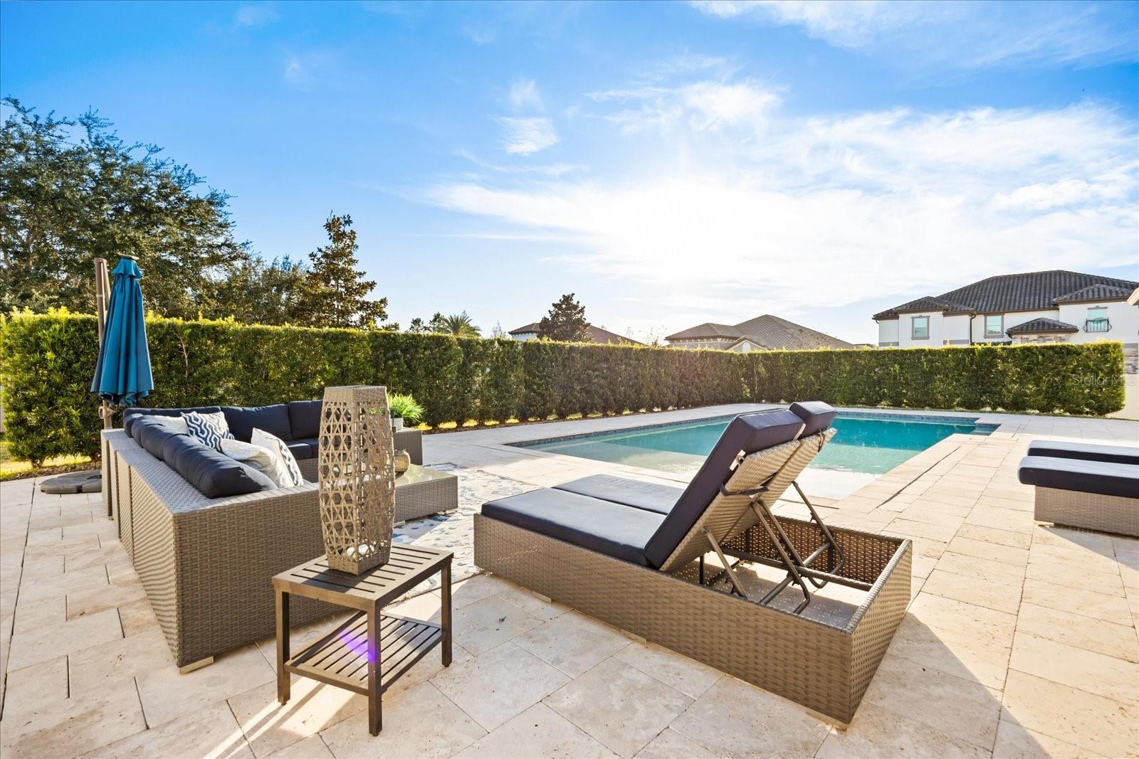 LAKESIDE ESTATES - Residential