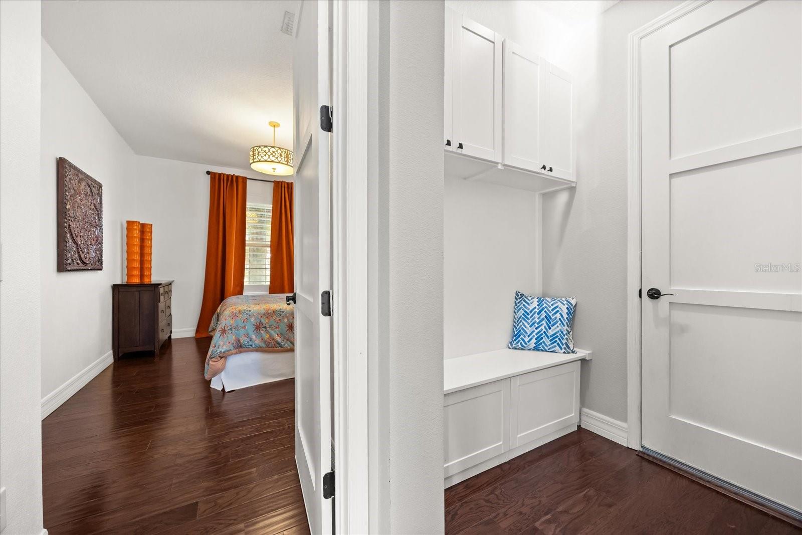 LAKESIDE ESTATES - Residential