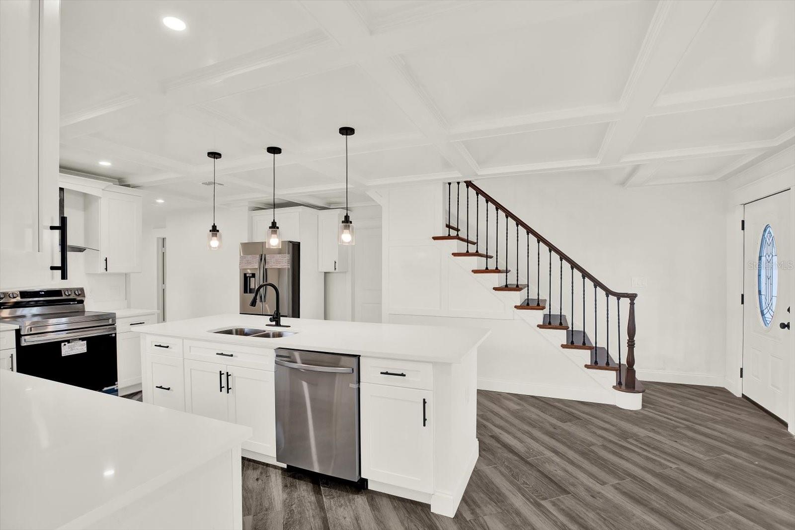 SHOREACRES CENTER - Residential