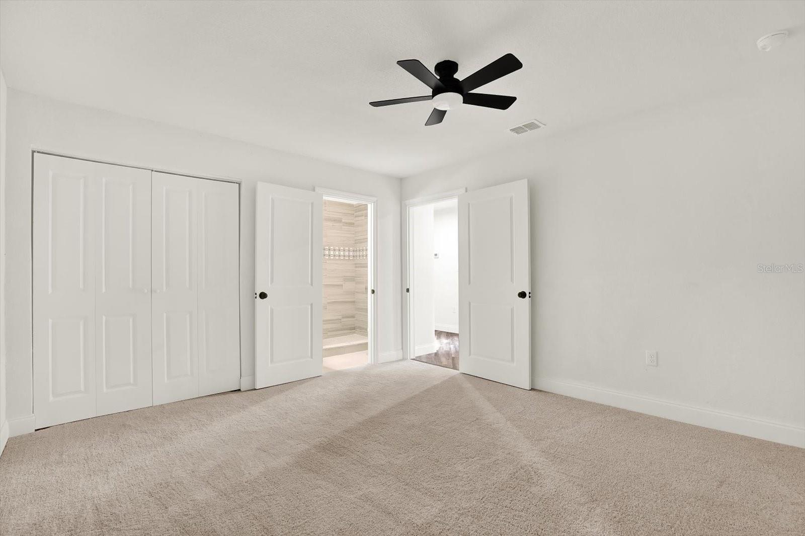 SHOREACRES CENTER - Residential