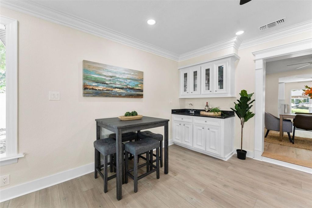 Photo of 1714 W Saint Isabel Street, Tampa, FL 33607 (MLS # TB8493929)