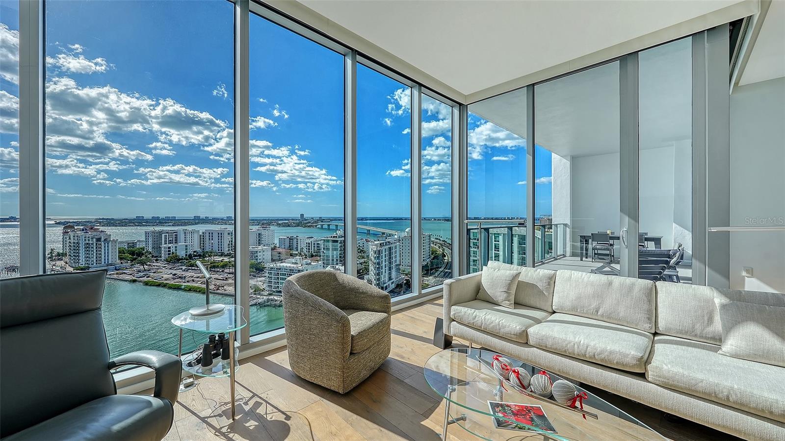 VUE SARASOTA BAY - Residential