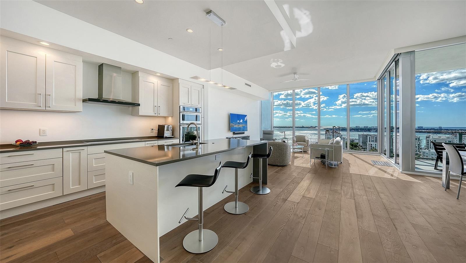 VUE SARASOTA BAY - Residential