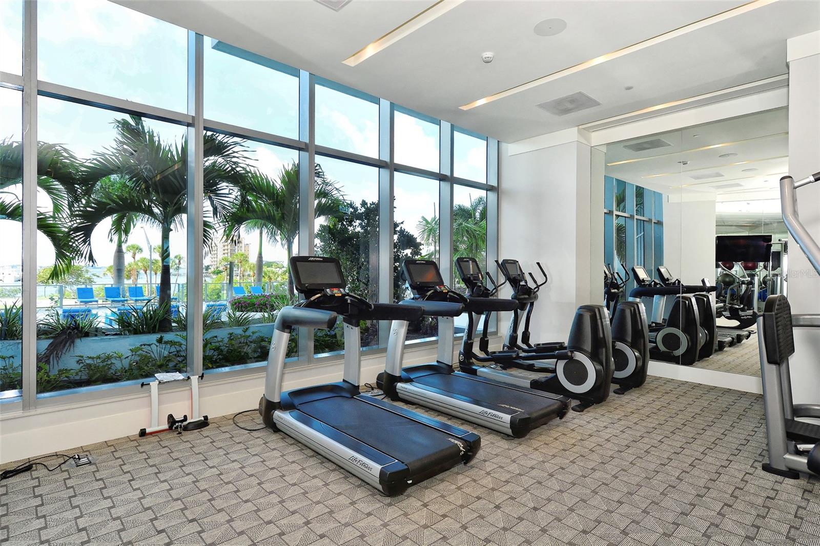 VUE SARASOTA BAY - Residential