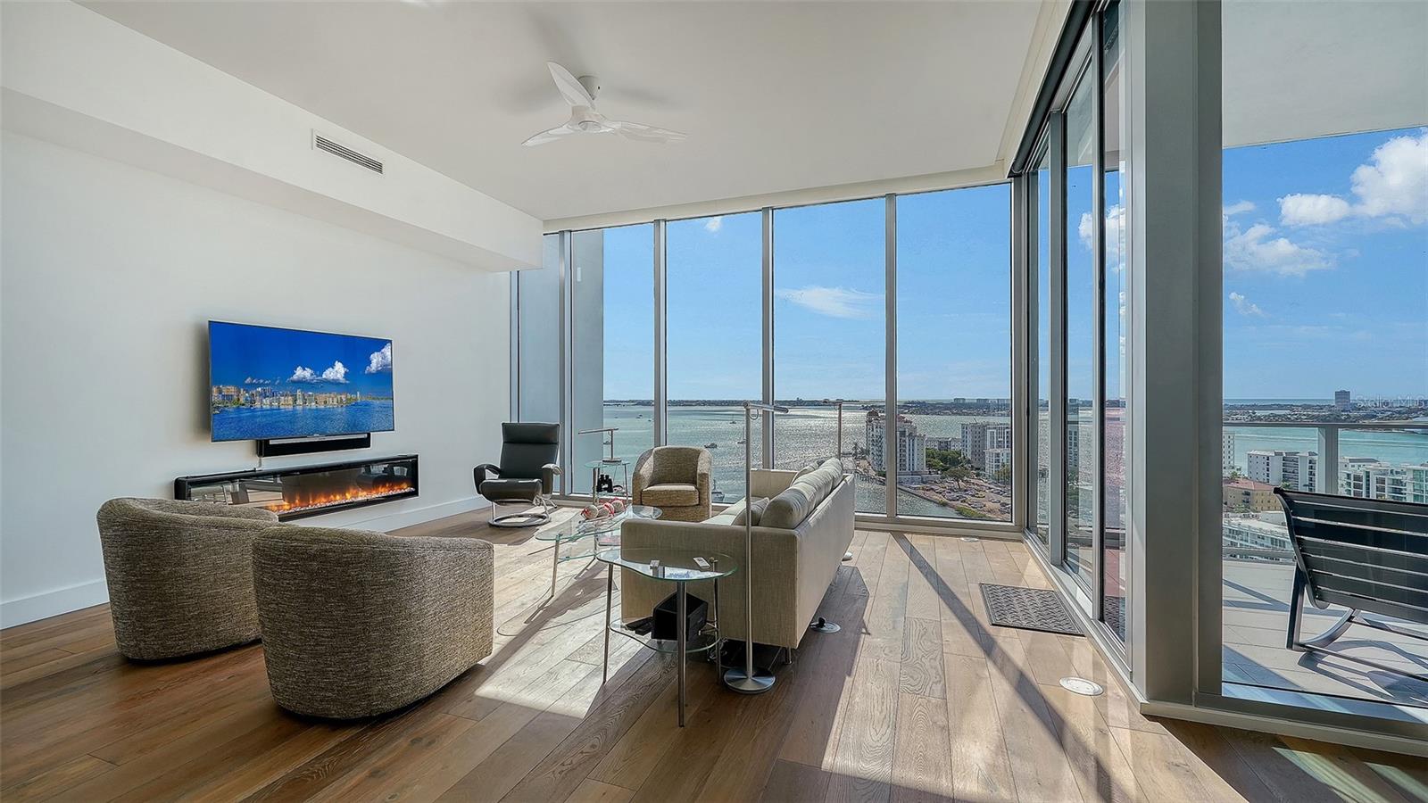 VUE SARASOTA BAY - Residential