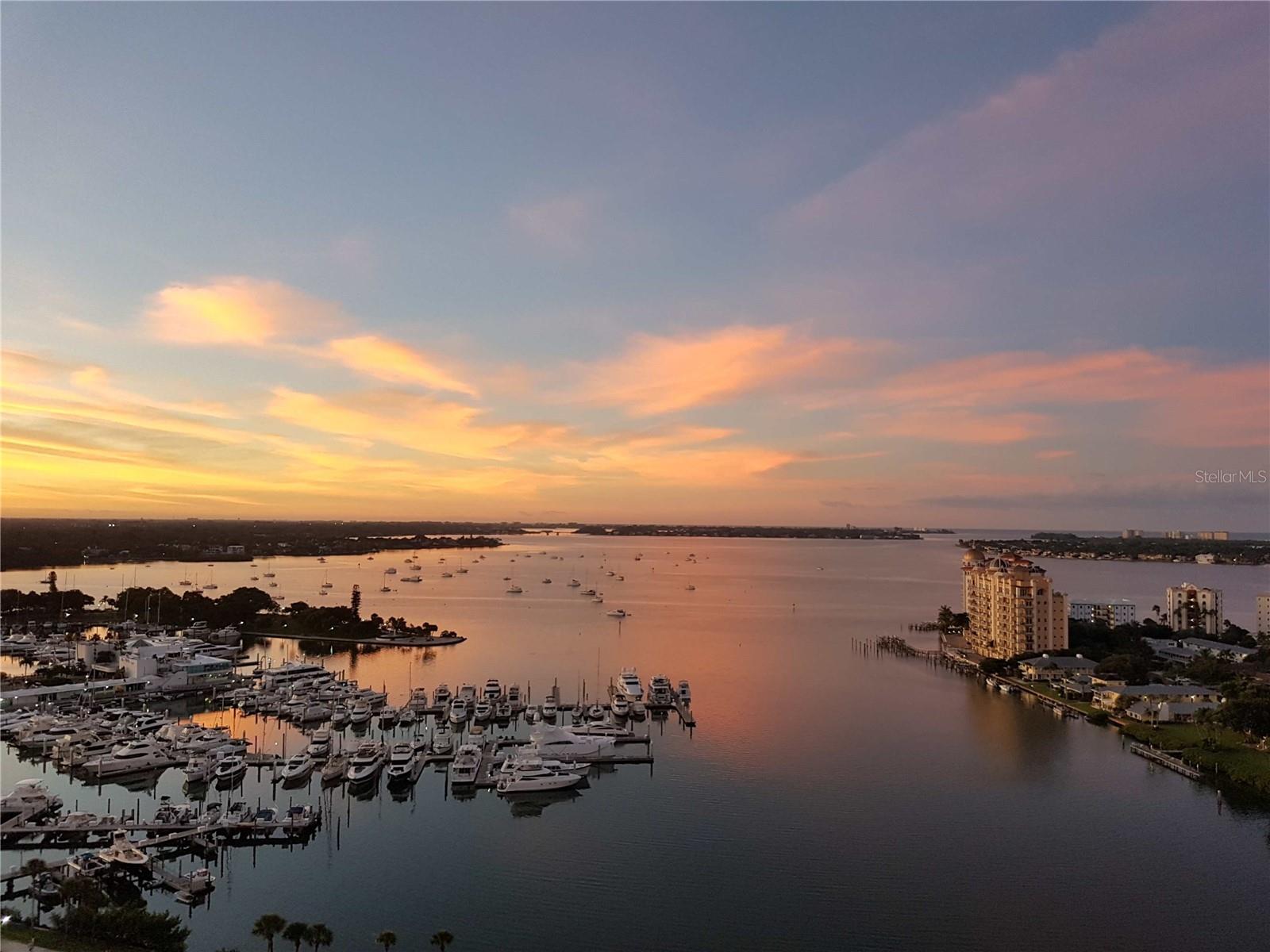 VUE SARASOTA BAY - Residential
