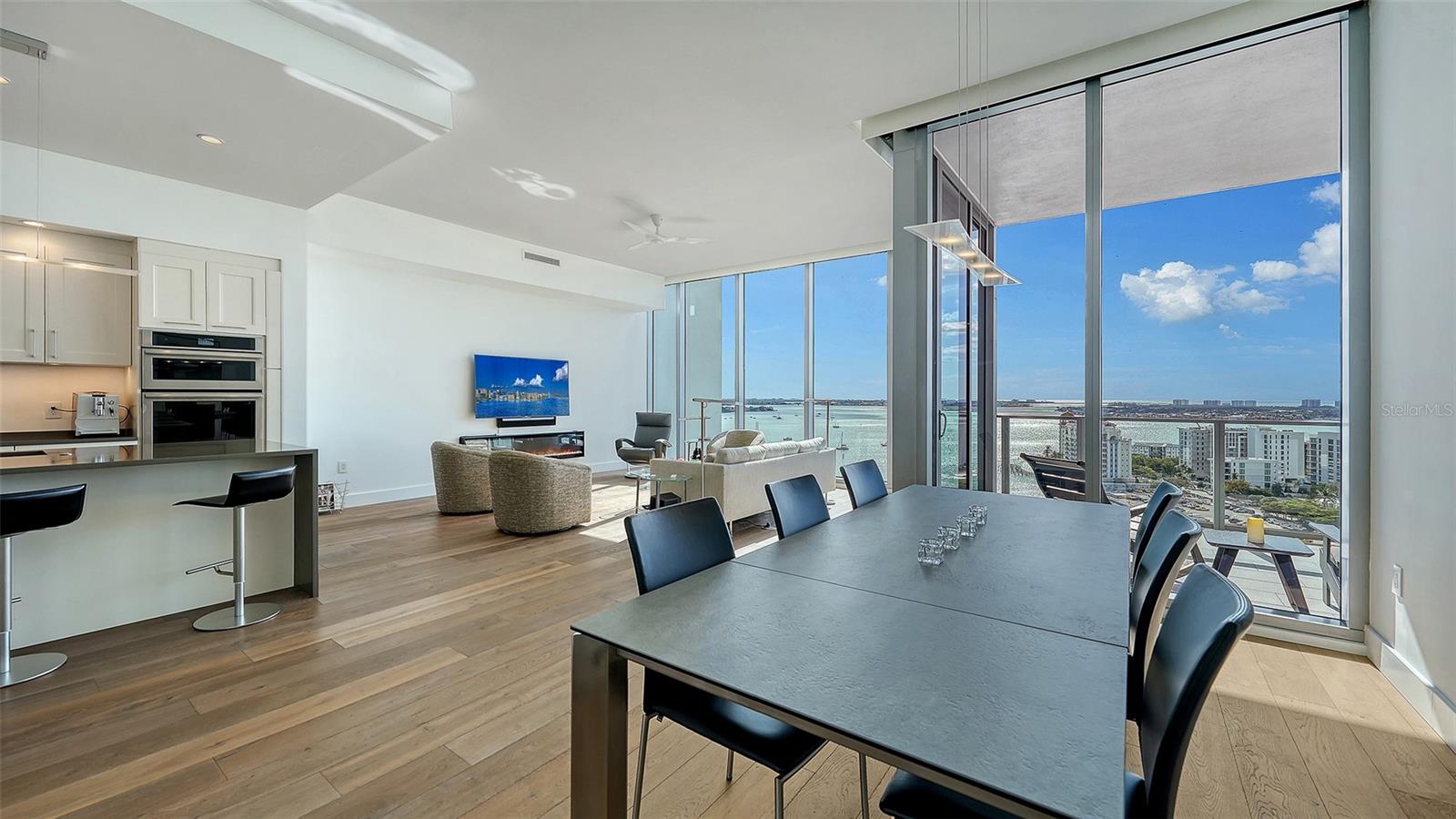 VUE SARASOTA BAY - Residential