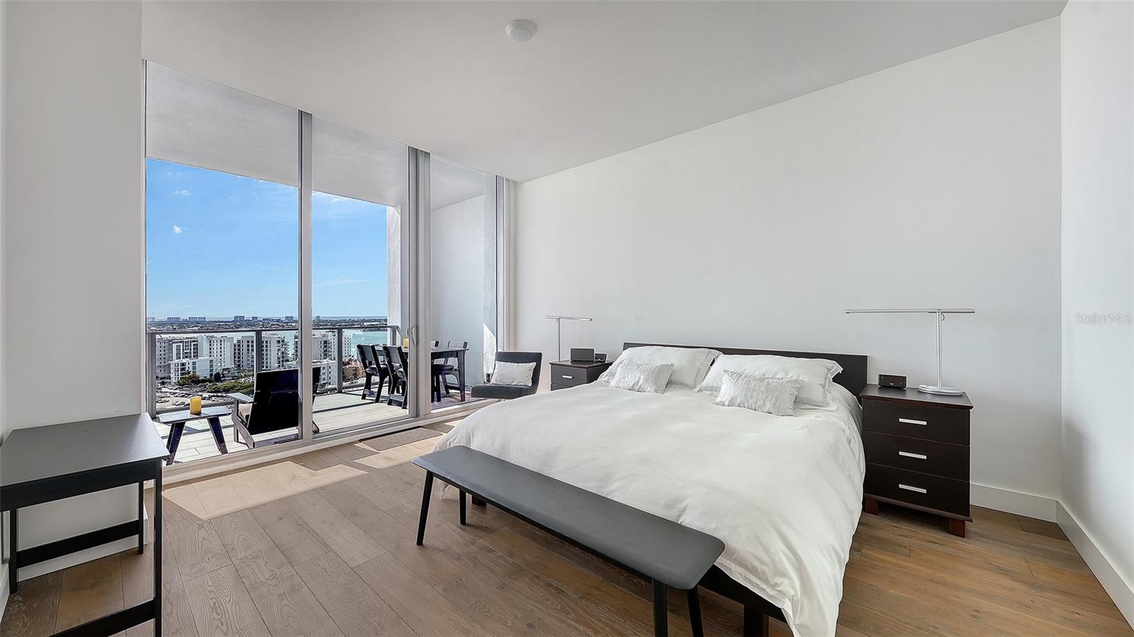 VUE SARASOTA BAY - Residential