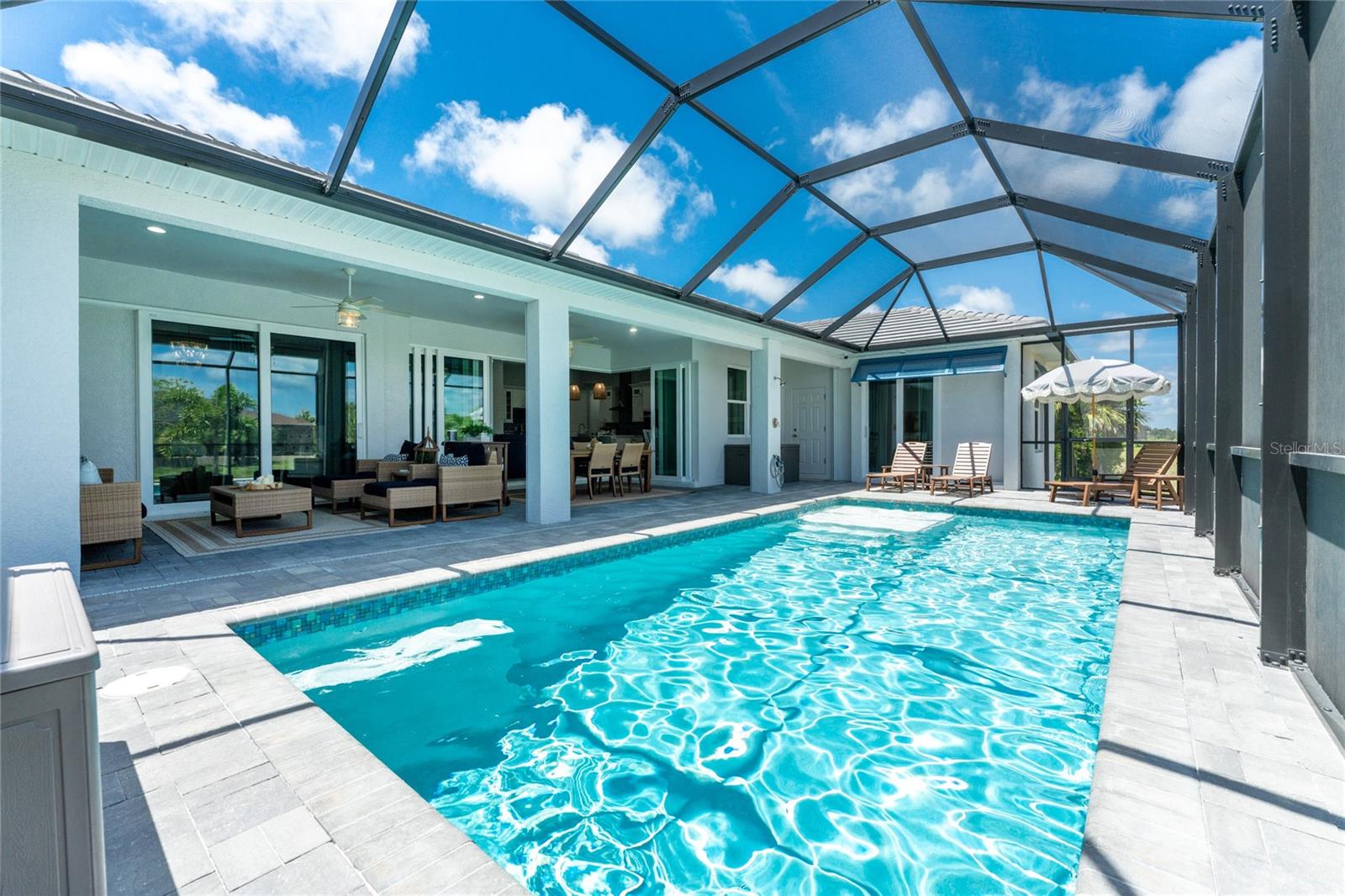 ROTONDA PINE VALLEY - Residential