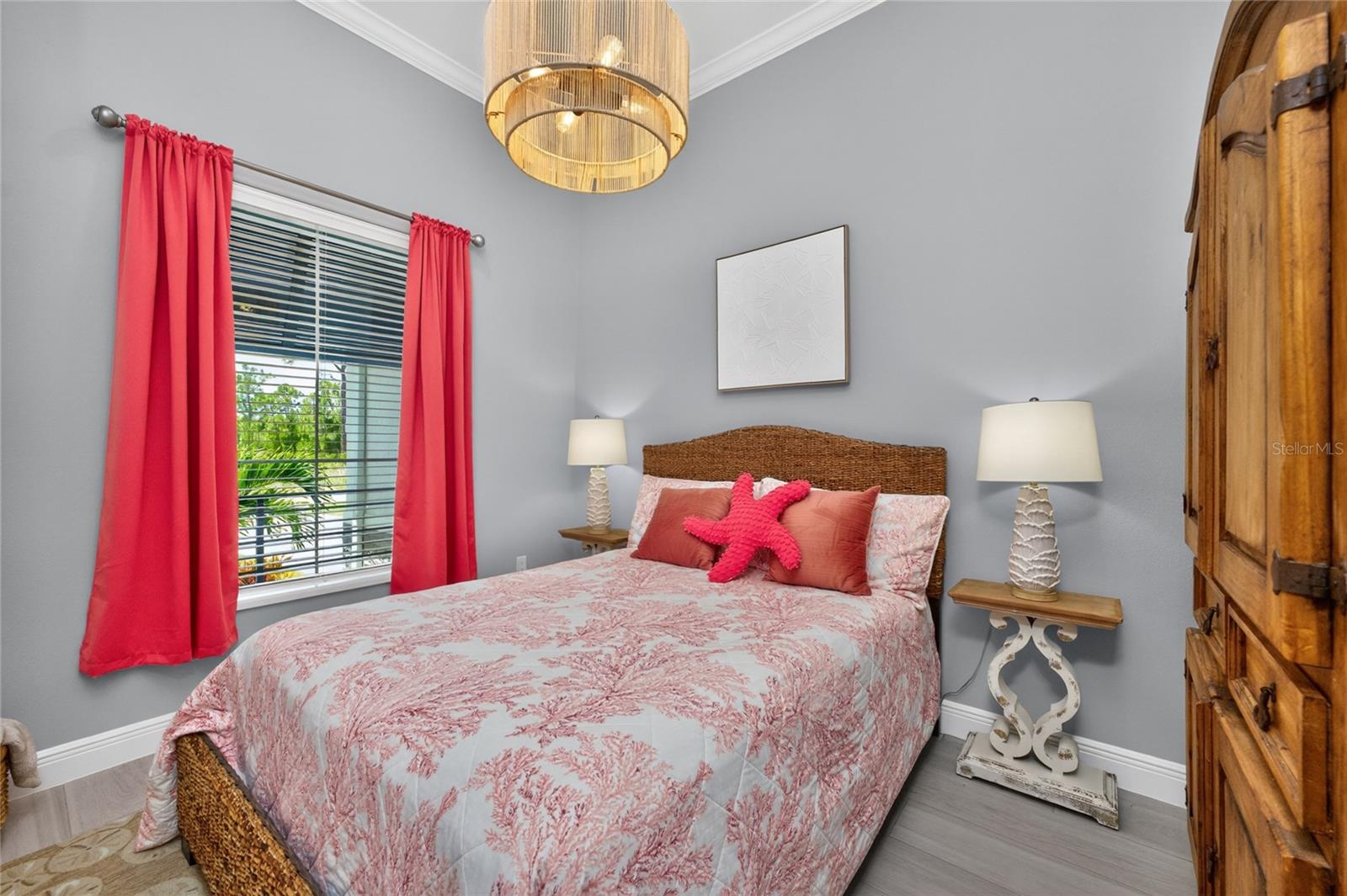 ROTONDA PINE VALLEY - Residential
