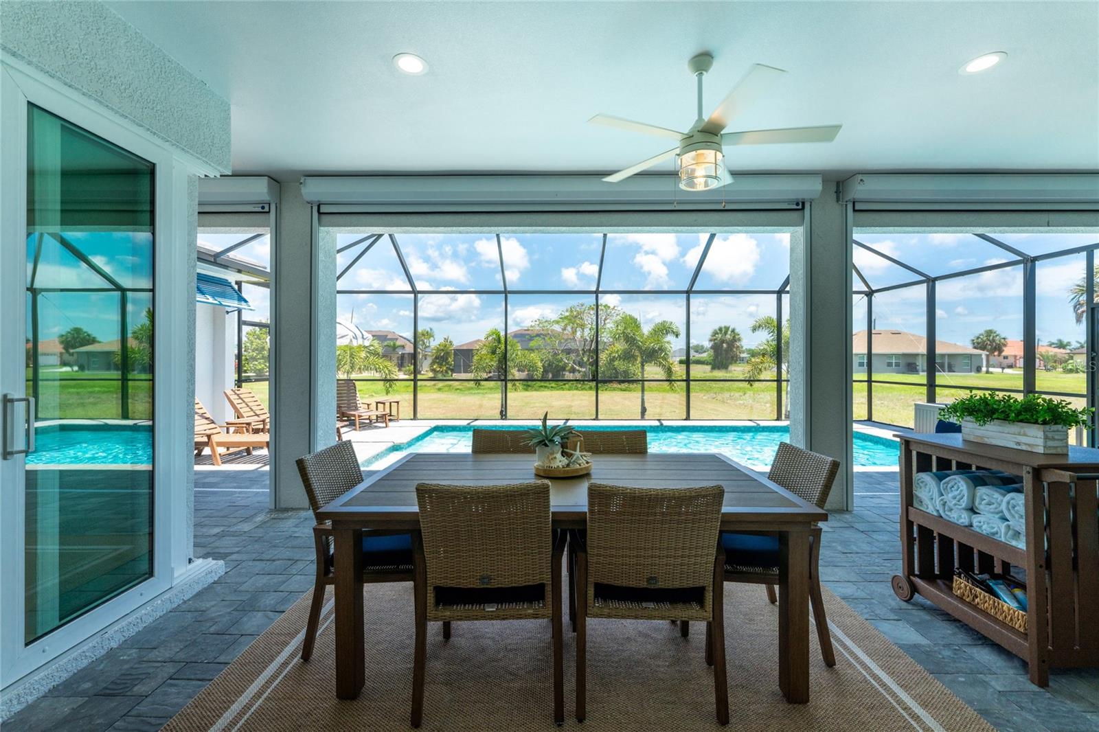 ROTONDA PINE VALLEY - Residential