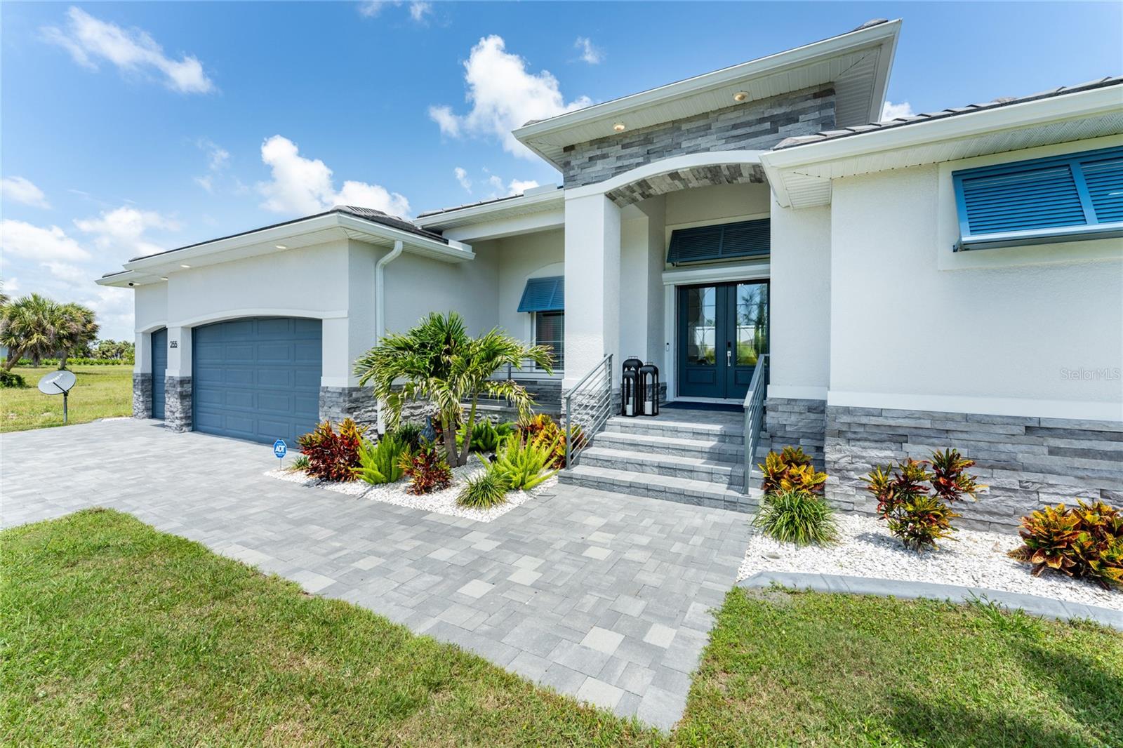ROTONDA PINE VALLEY - Residential