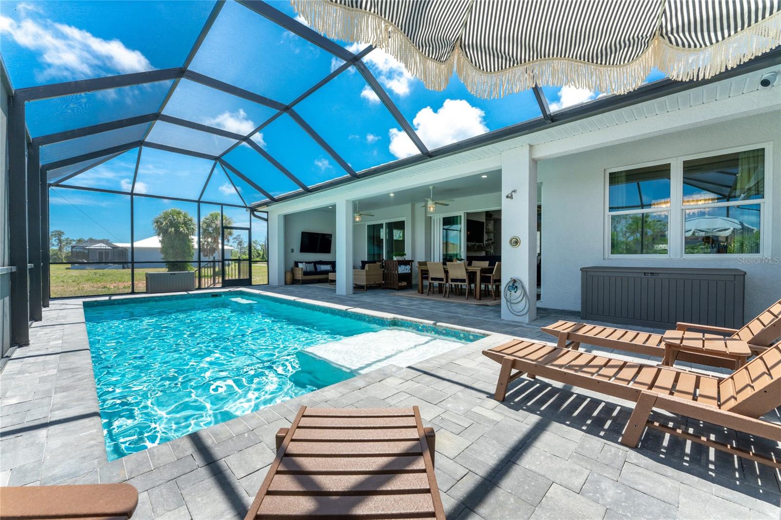 ROTONDA PINE VALLEY - Residential