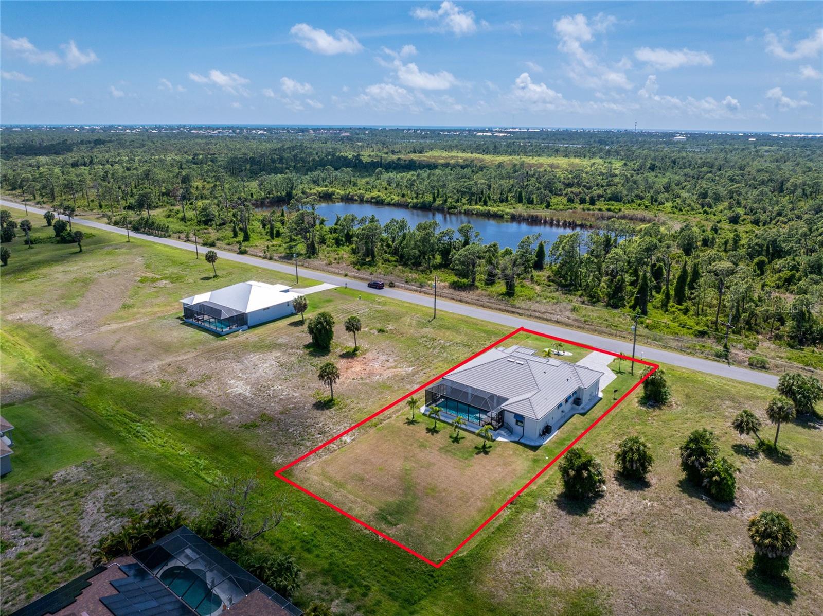 ROTONDA PINE VALLEY - Residential
