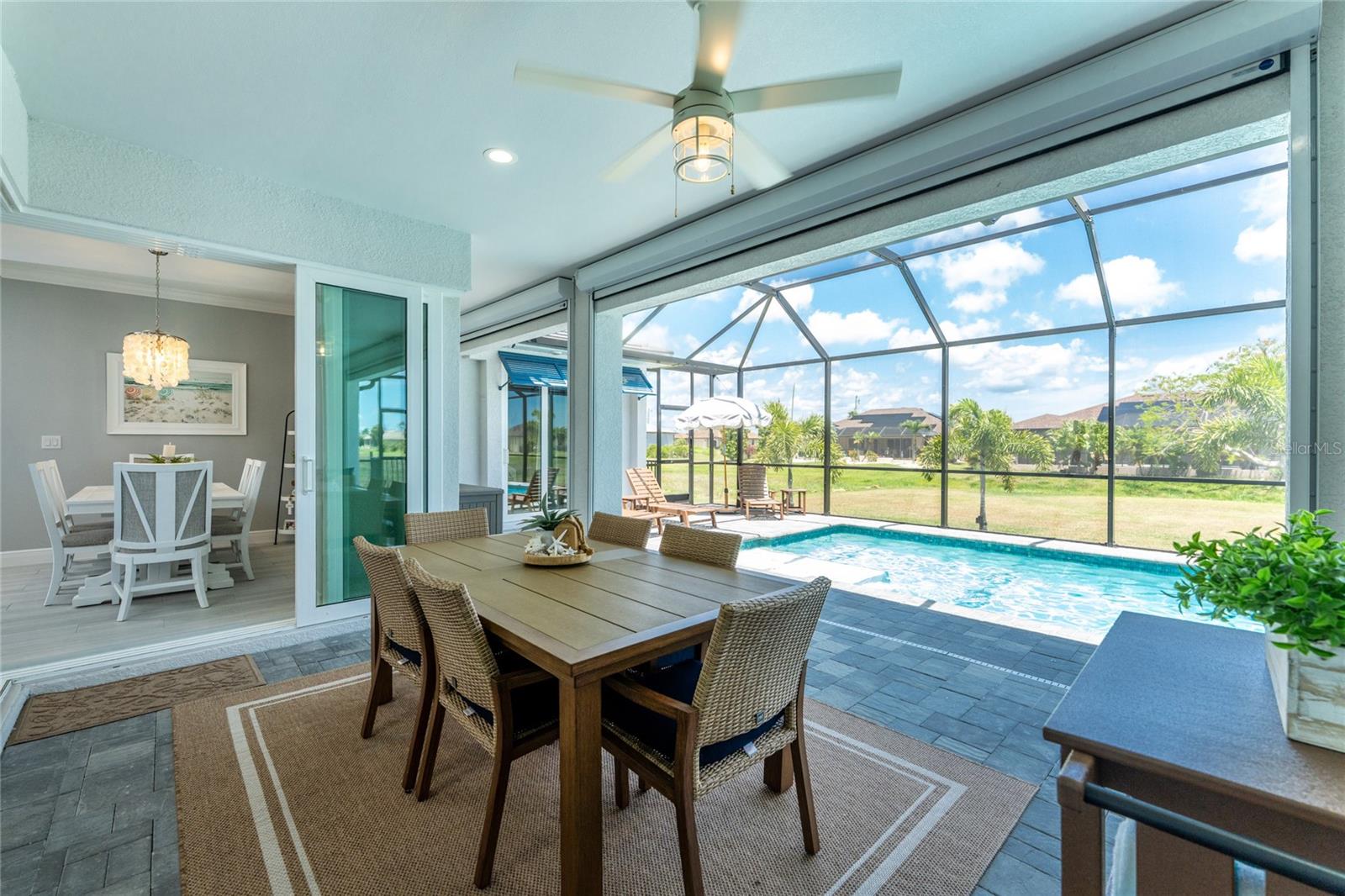 ROTONDA PINE VALLEY - Residential