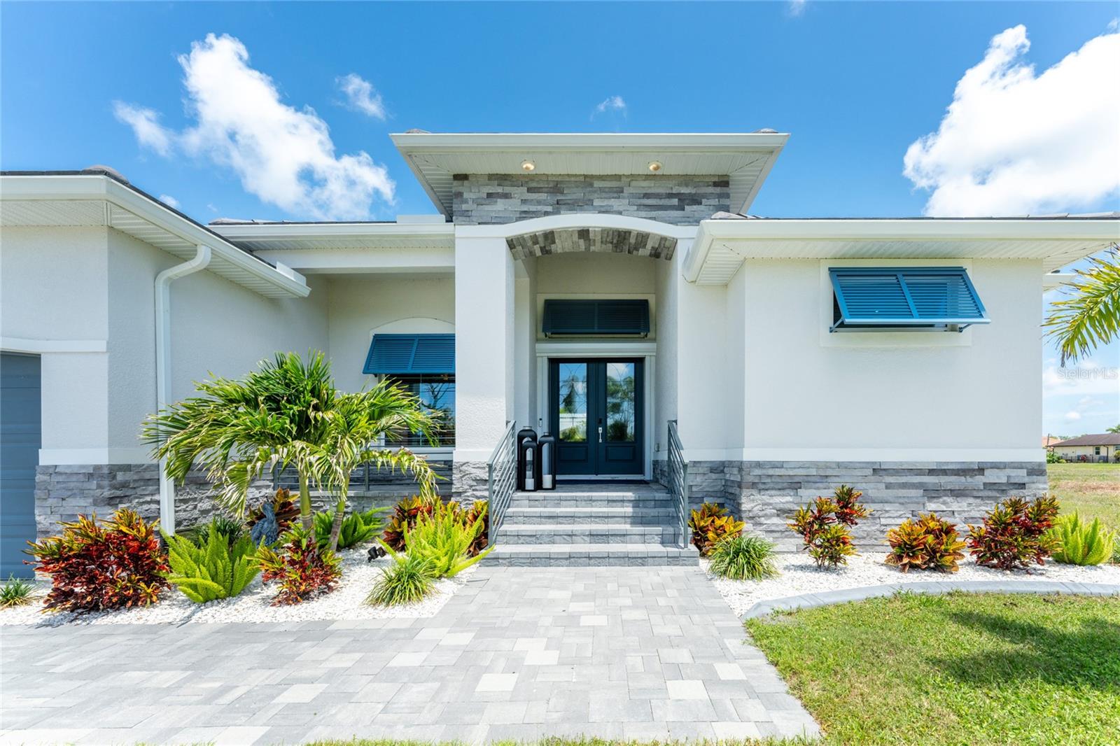 ROTONDA PINE VALLEY - Residential