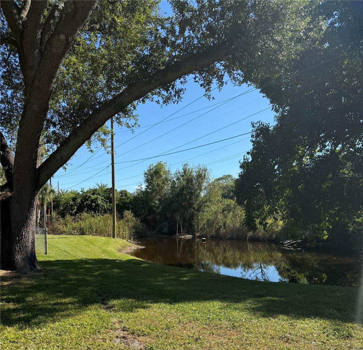 EAST LAKE COLONY - Residential