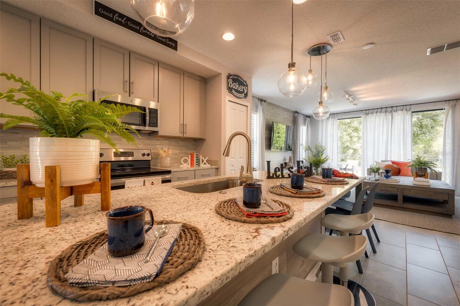 TERRA ESMERALDA TWNHMS - Residential Lease