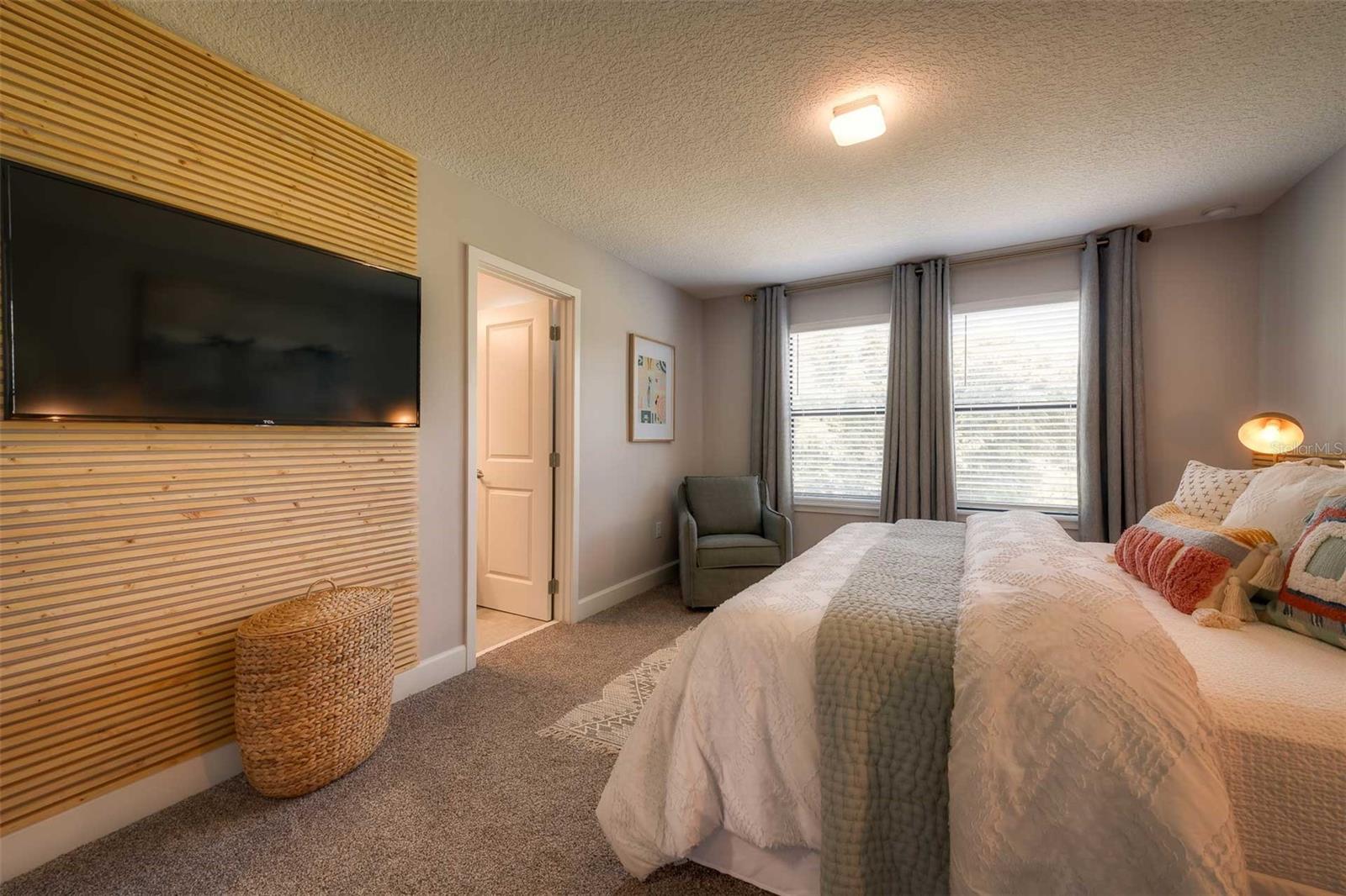 TERRA ESMERALDA TWNHMS - Residential Lease