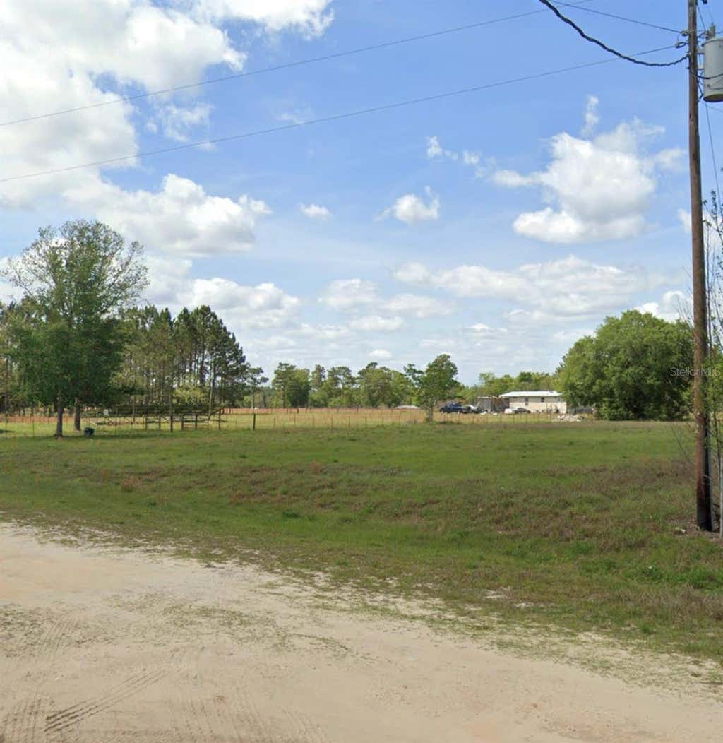 Photo of 109 Mahogany Lane, Interlachen, FL 32148 (MLS # GC541193)
