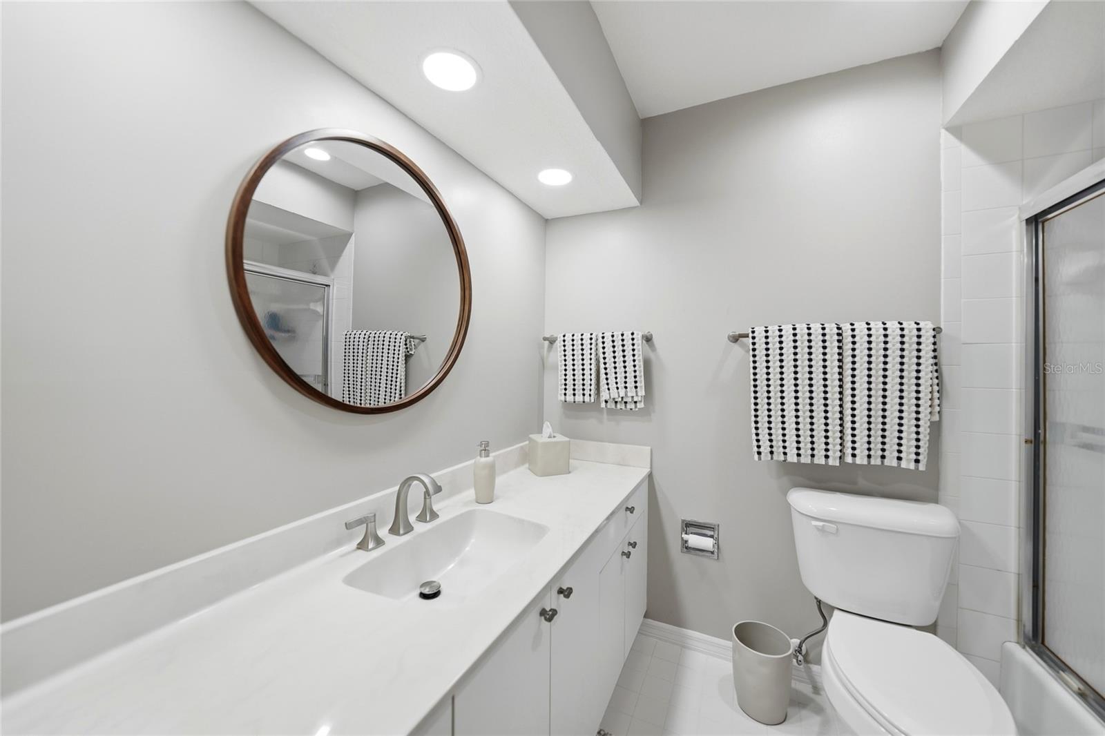 KINGSWAY GOLF VILLAS FIRST ADD - Residential