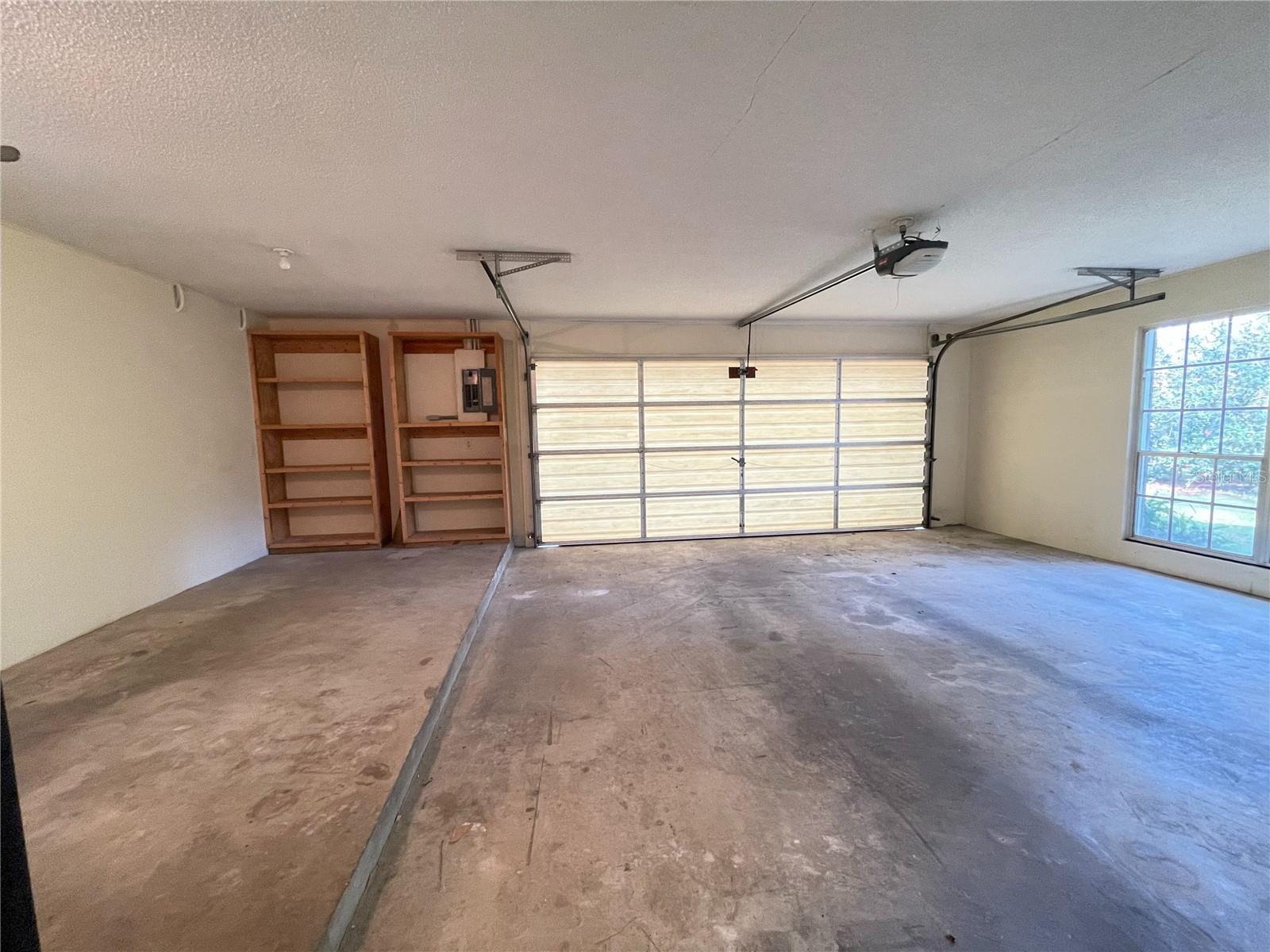 GAINESVILLE TOWN OF PINE PARK - Residential Lease