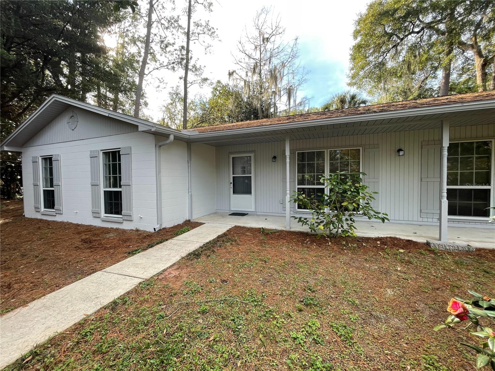GAINESVILLE TOWN OF PINE PARK - Residential Lease