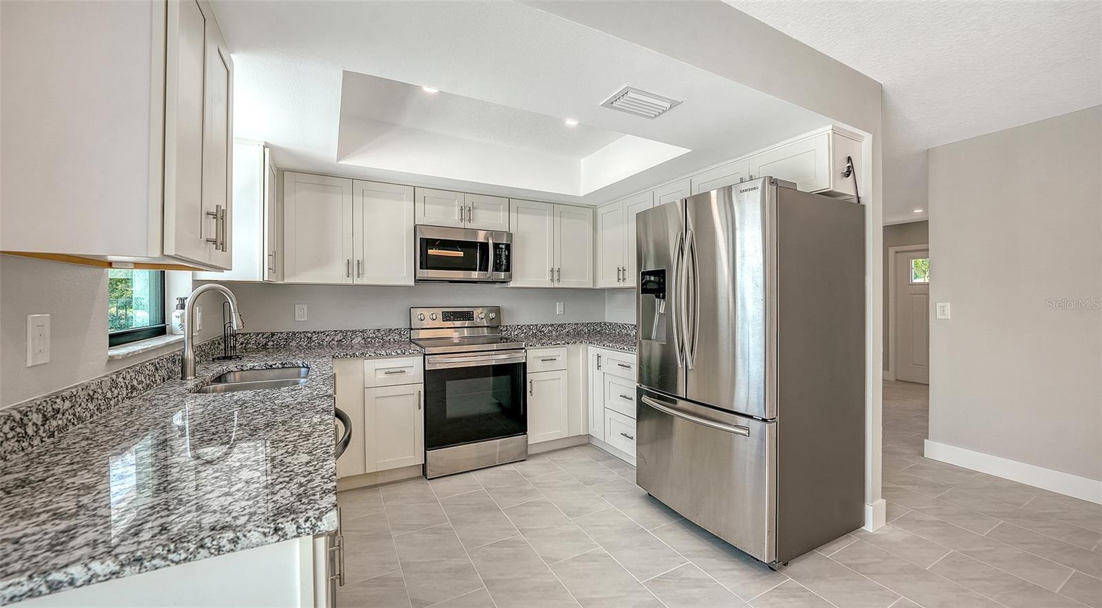 BONNIE LYNN ESTATES - Residential