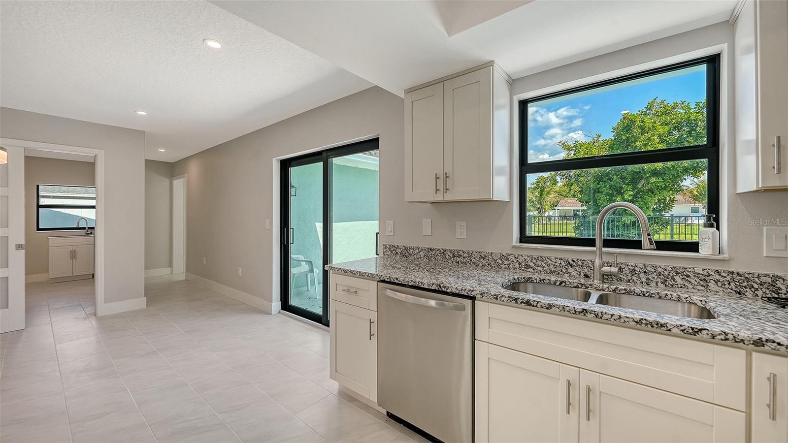 BONNIE LYNN ESTATES - Residential