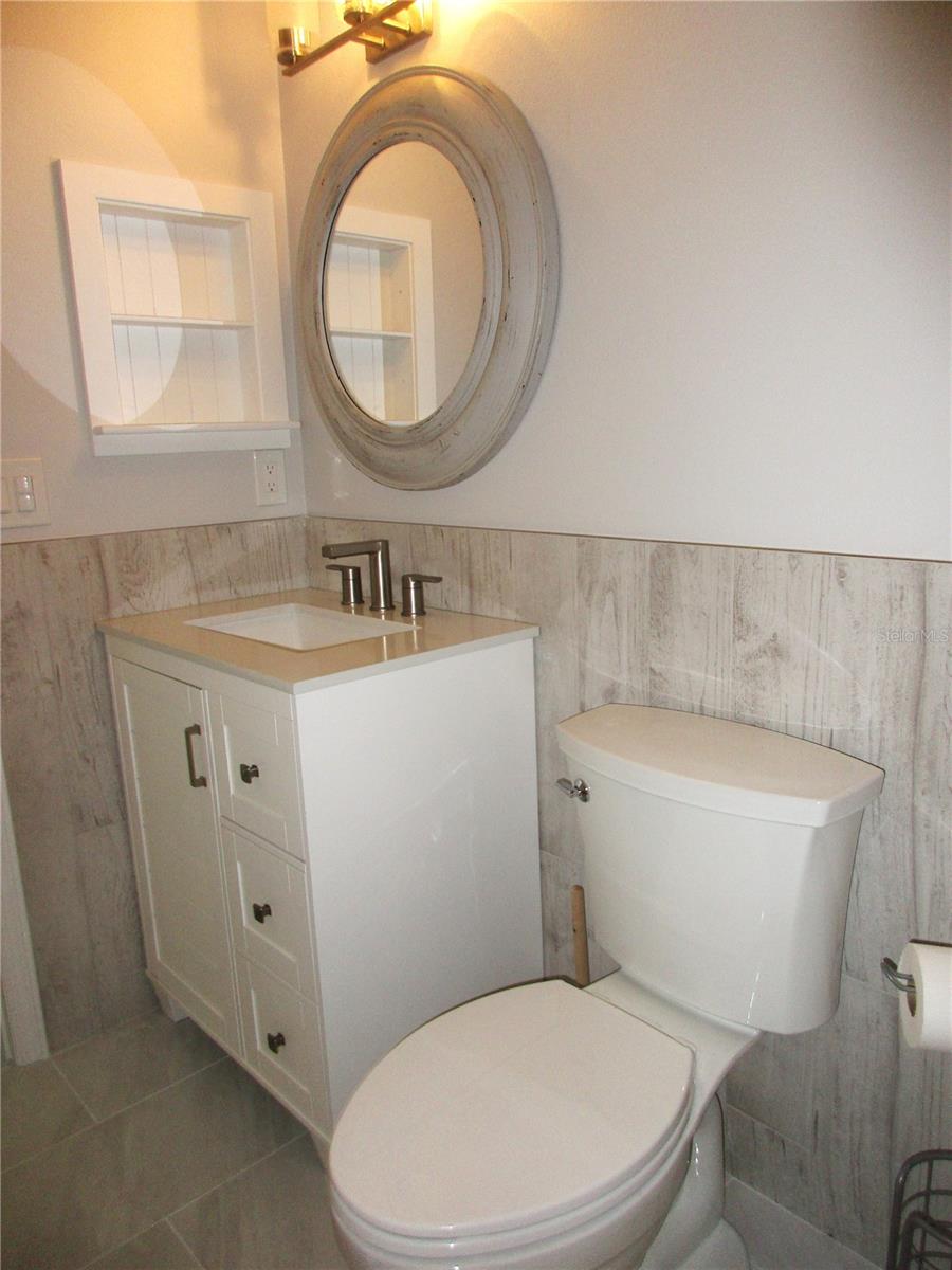 BONNIE LYNN ESTATES - Residential