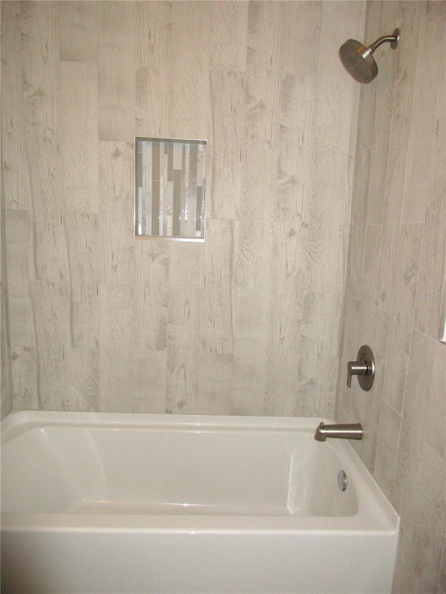 BONNIE LYNN ESTATES - Residential