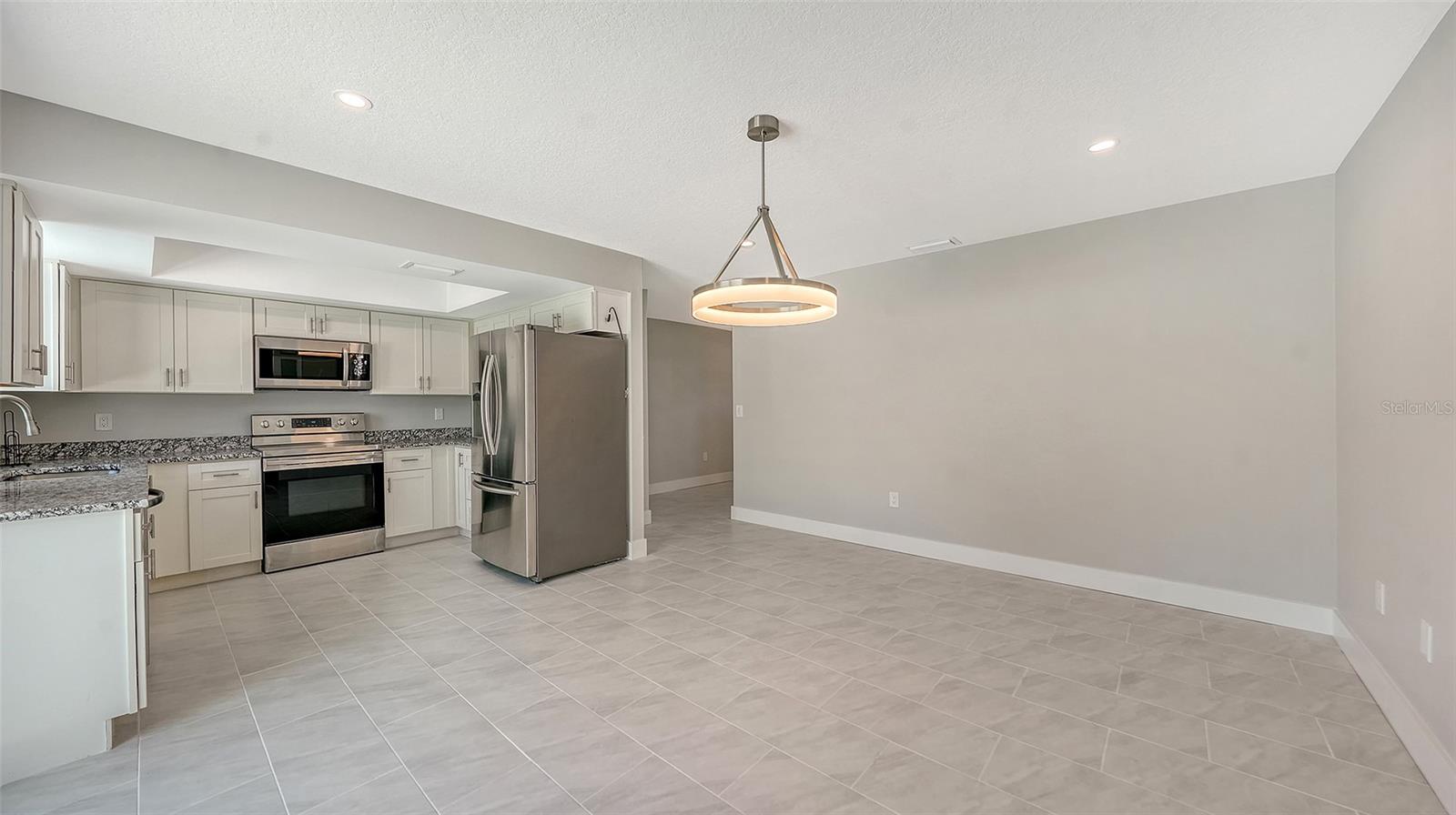 BONNIE LYNN ESTATES - Residential