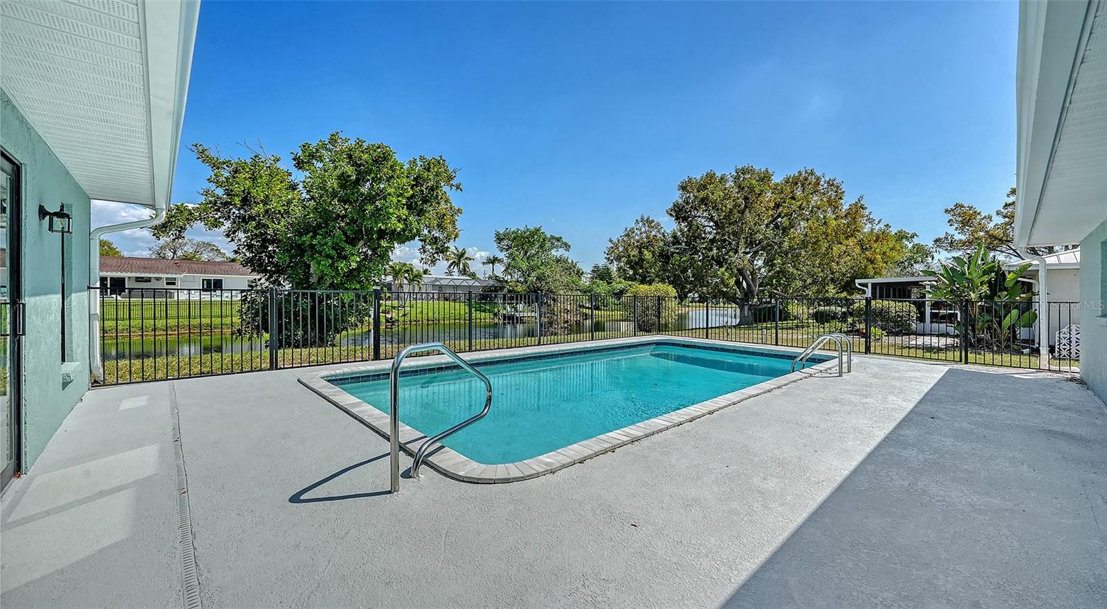 BONNIE LYNN ESTATES - Residential