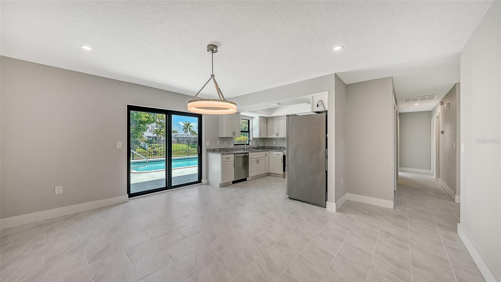 BONNIE LYNN ESTATES - Residential